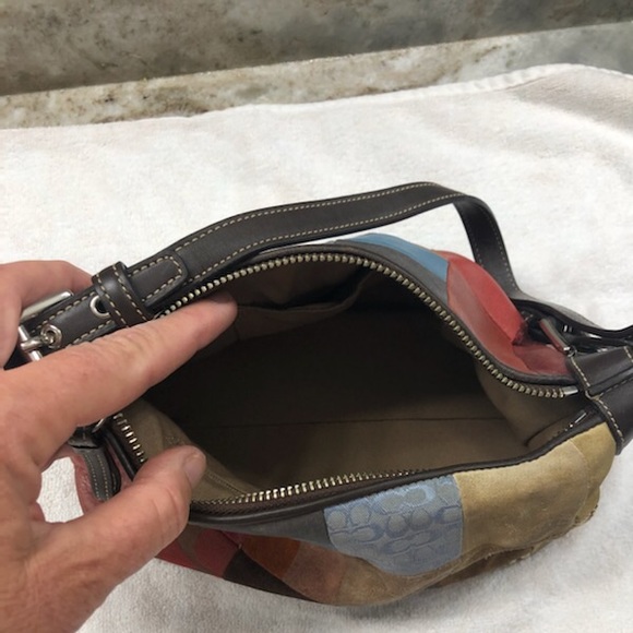 Coach patchwork shoulder bag - Picture 3 of 8